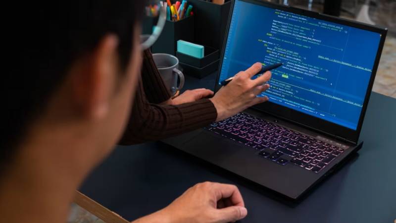 肥乡县工业软件定制开发：破局传统制造数字化转型的“精准钥匙”